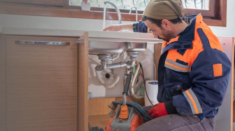 Professional emergency plumbing in Seneca, MO